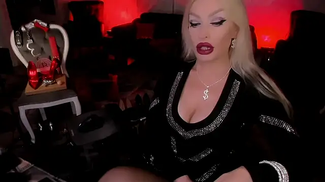 Chat XXX ao vivo de FinDomGod