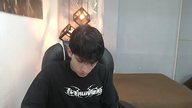 Živý XXX chat Cry_thereal