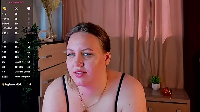 Czat XXX na żywo – MissBadTiming