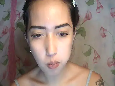 XXX chat uživo modela XXnaughty_08XX