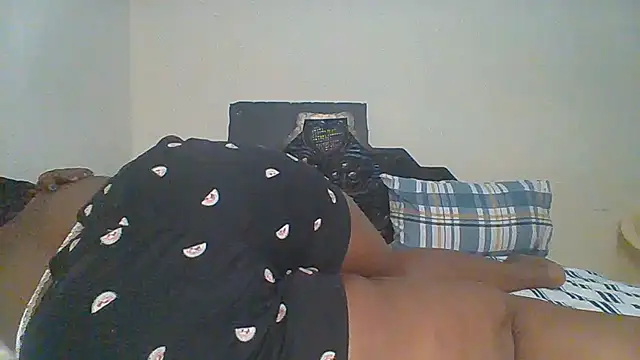 Chat +18 de Assyqueenny ao vivo