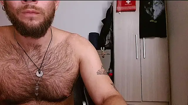 DominanThewolff XXX чат на живо
