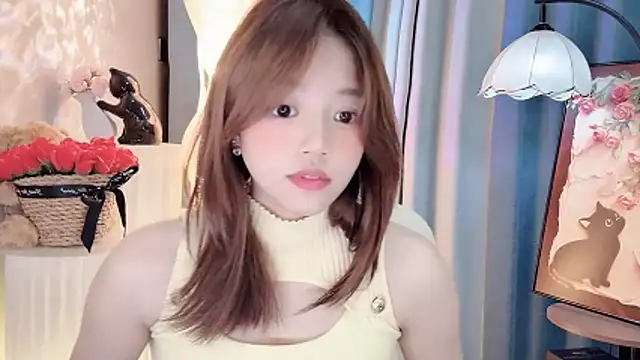 Yany520 现场XXX聊天