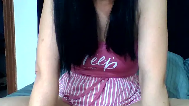 Ladydarkkk 现场XXX聊天