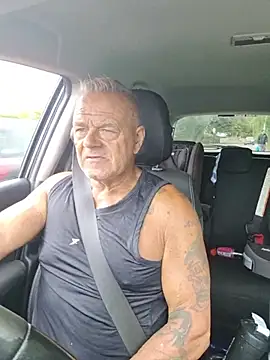gymrat61 Show Webcam