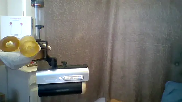Oliverlong Live XXX Chat
