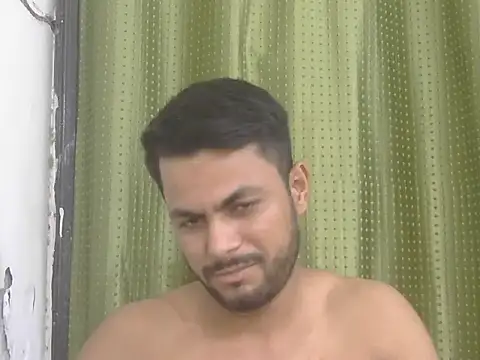 Stubborndesiboy – webcam-show