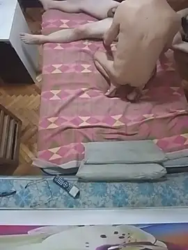 Toby2712 webkamerás műsora