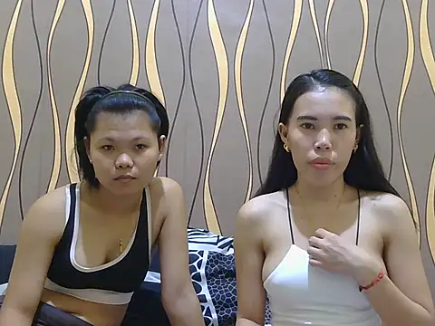 2sweetladies Chat XXX live