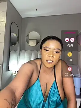 Chat +18 de MIAMI9 ao vivo