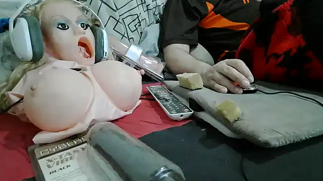 XXX chat uživo modela messi_syssy