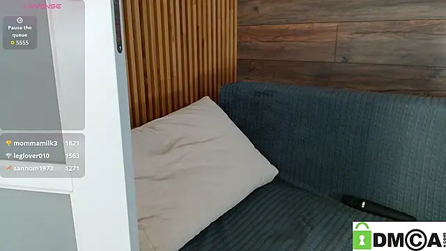 pizza_pepperonii's Live XXX Chat