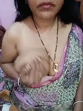 KannadaTamilTeluguBeautyのウェブカメラショー