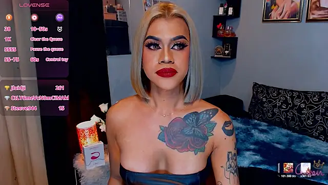 StellaStrong30 Adlı Modelin Canlı XXX Sohbeti