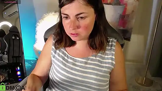 MartaEdams live XXX chat