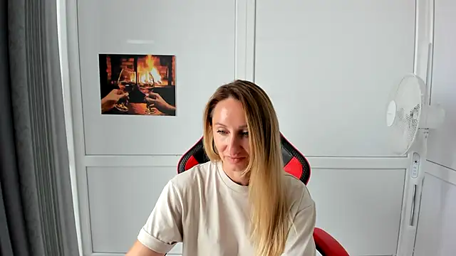Chat XXX en directo de LilyDreamm