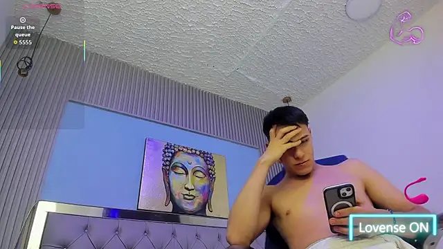 Ethanx18_ webkamerás műsora