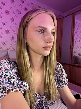 BellaSwan- Live XXX Chat