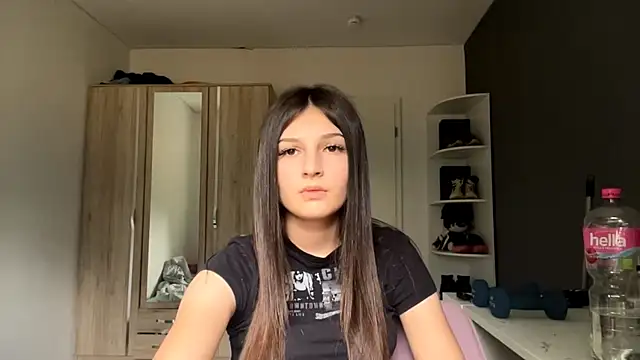 SpanishRootern Live XXX chat