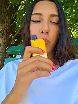 Chat +18 de AndreeaMuller ao vivo
