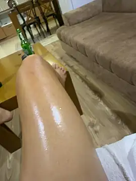 Kaan33_33 Adlı Modelin Canlı XXX Sohbeti