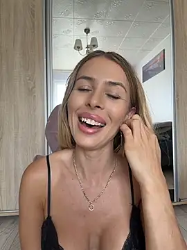 CataleiaCati31 webcam show