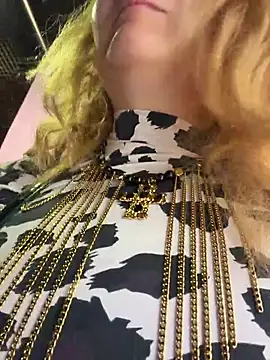AdelRich Live XXX Chat