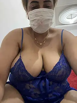 Hot-Nayla's Webcam Show