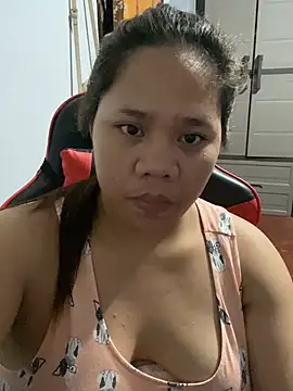 -CLARAMommy- Chat XXX live