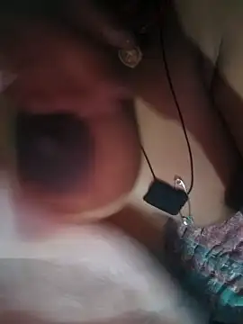 Czat XXX na żywo – Queen_chayna