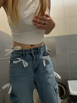RossyMood Live XXX-chat