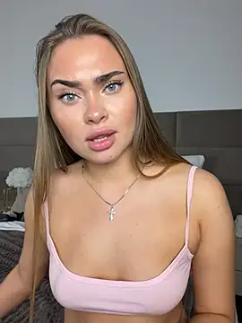 Živý XXX chat MonicaWestt