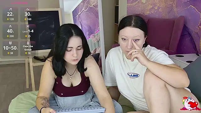 RuthHalll's Live XXX Chat