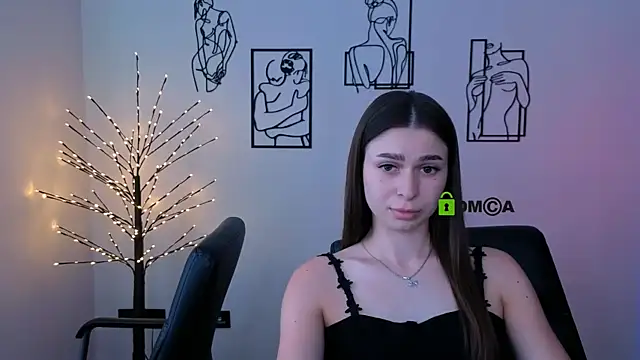 Chat +18 de flora_ri ao vivo