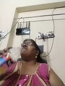 bigbum68 现场XXX聊天