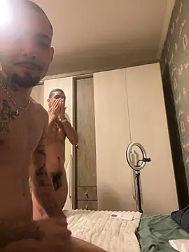 Chat +18 de _DiegoMacho ao vivo
