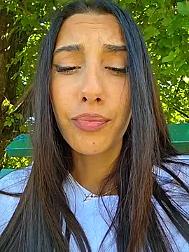 AndreeaMuller 网络视讯表演
