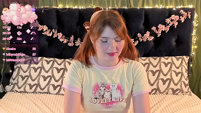 צ'אט XXX בשידור חי של AliceLanley