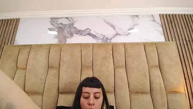 Онлайн чат XXX Naughty_Kittenm