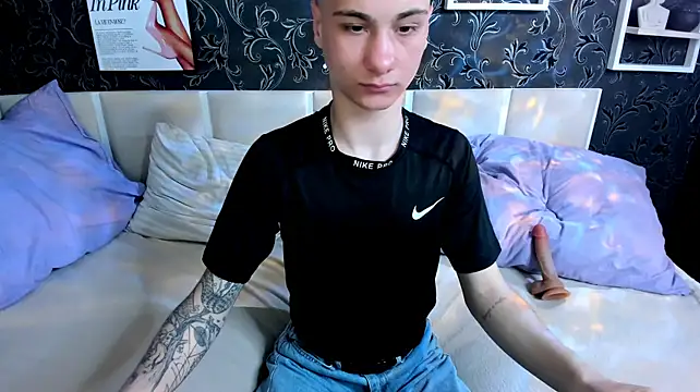 Mel_Fizz live XXX chat