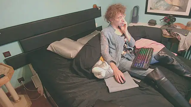 Prxscillia_Tx Show in webcam