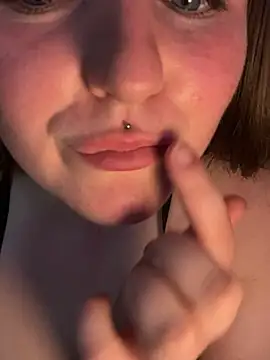 AthenaClary Webcam Show