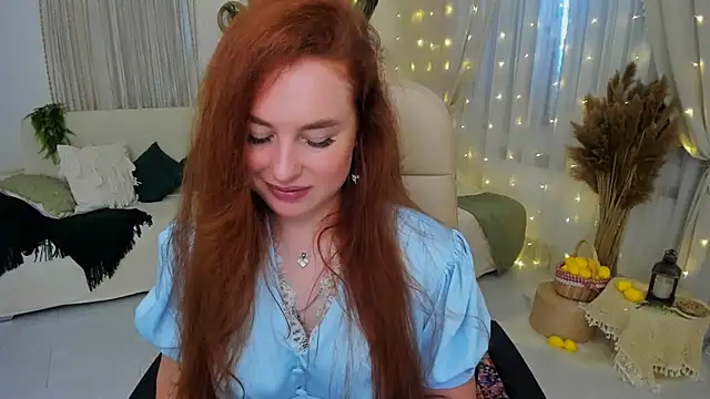 AirySilhouette Show in webcam