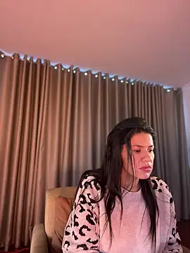 Aliinak Live XXX-Chat