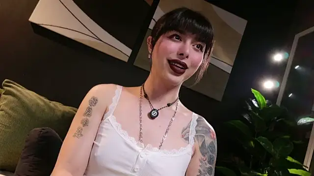 Chatroom XXX en direct de LetisiaRocks