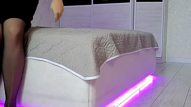 XXX chat uživo modela __Magic