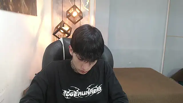 แชท XXX สดของ Cry_thereal