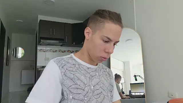 grey___27 Live XXX-Chat
