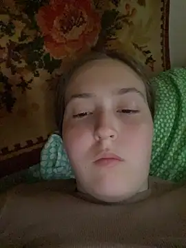 Онлайн чат XXX SweetyCute7