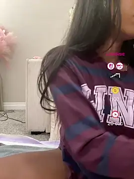 mismialove's Live XXX Chat